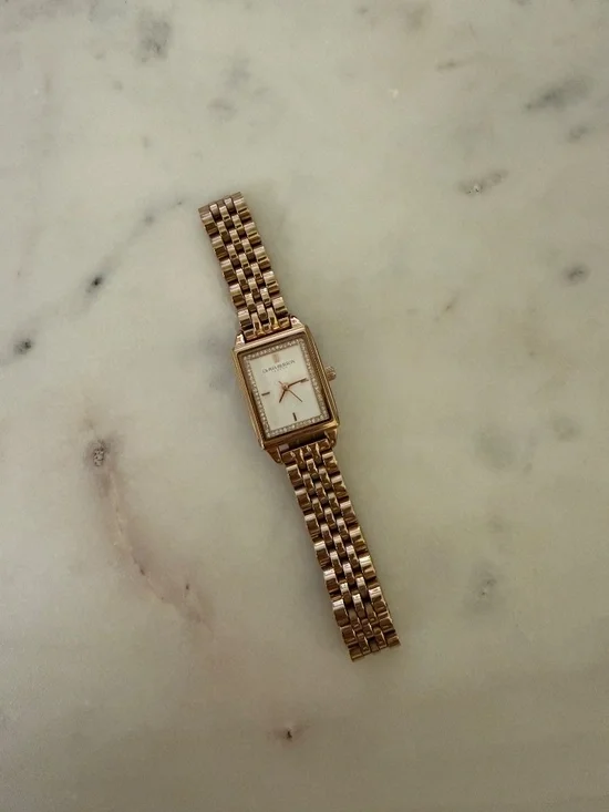 Watch - Picture 3 of 9